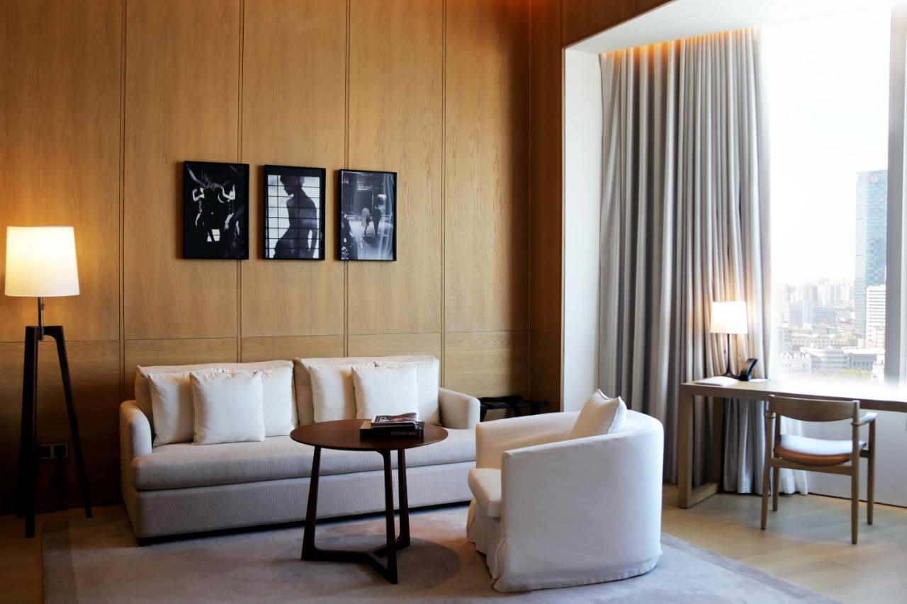 The Shanghai EDITION Bagian luar foto